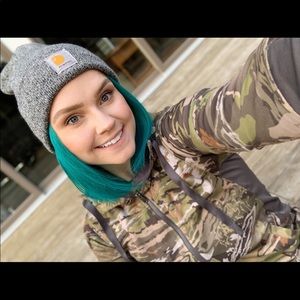 Meet your Posher, Haley